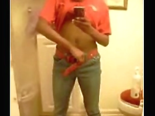 i saw this hottie giving live shows