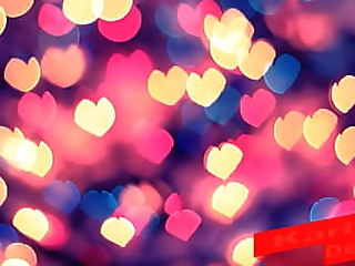 thai shemale layla masturbating in bed