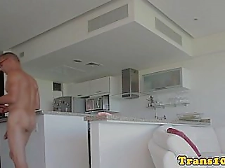 venezolana tranny beauty taking sexy shower