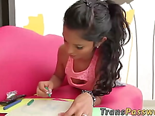 columbian shemale hottie jessi martinez needs hard cock fast