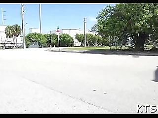 hot guy explores tranny'_s wazoo