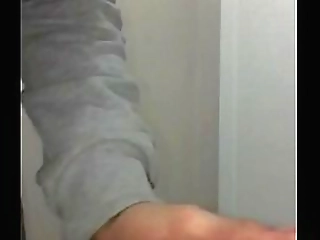 ass shaking in leggings / slow motion