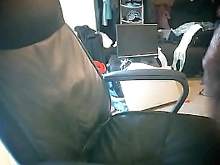 amateur shemale masturbating