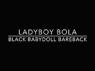 ladyboy bola blowjob and bareback fucking