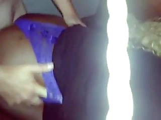 hot and sexy ts xandrea dawn pissing in the shower