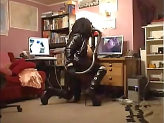 ladyboy candy fucks her srs snatch with a brew bottle